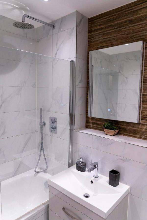 Stunning Chelmsford Apartment מראה חיצוני תמונה