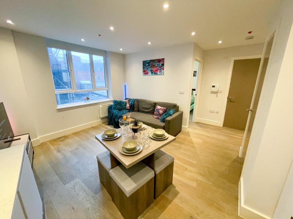 Stunning Chelmsford Apartment מראה חיצוני תמונה